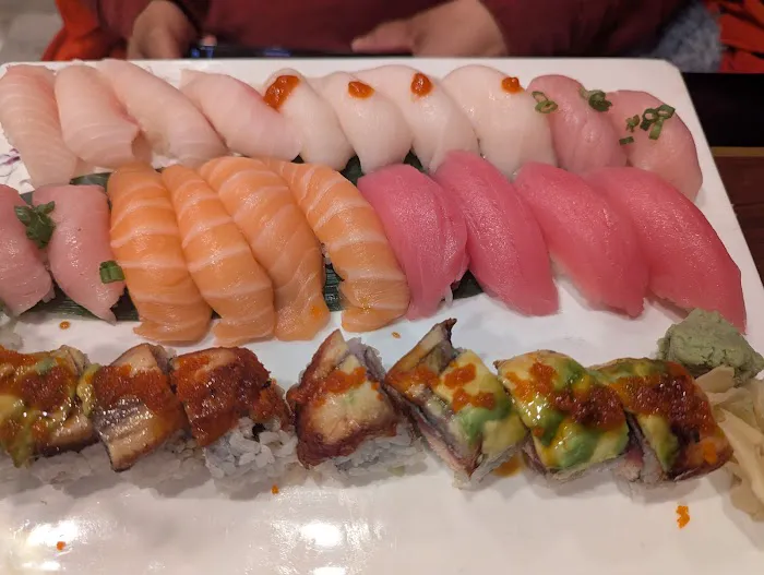 Volcano Sushi Bar ( General Booth ) Picture 6
