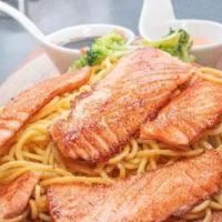 Yomi Japanese Hibachi & Sushi ico
