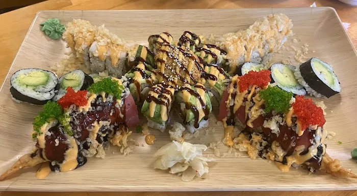Amura Sushi Cafe - Virginia Beach Picture 9