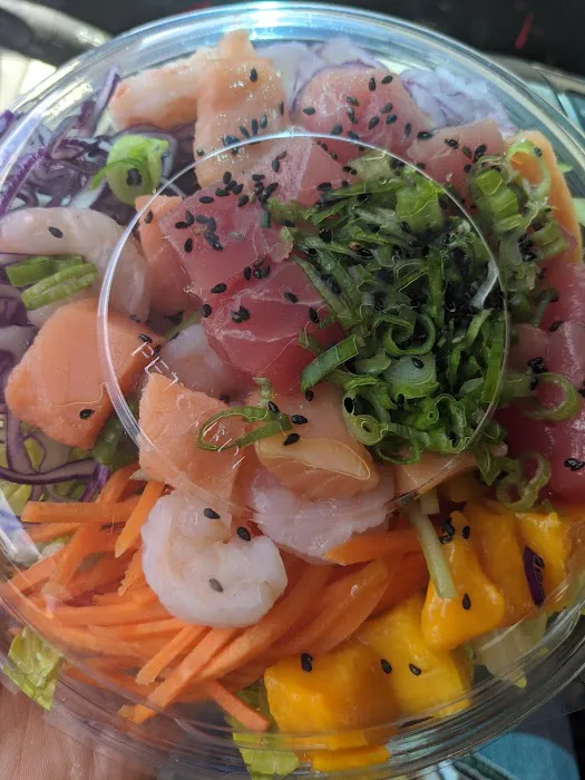 Amura Sushi Cafe - Virginia Beach Picture 6