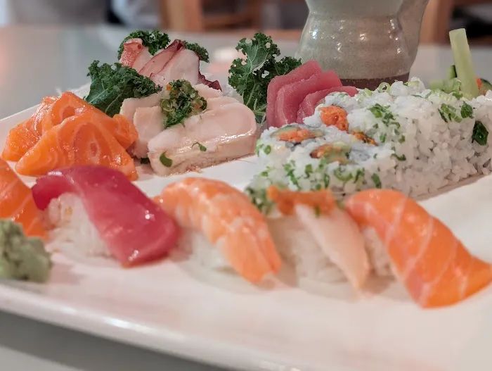 Nara Sushi Picture 4