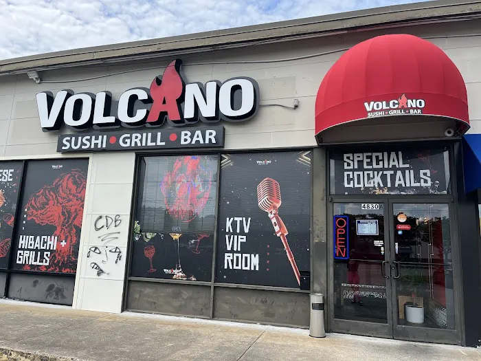 Volcano Sushi, Grill, Bar& karaoke (Town Center) Picture 6