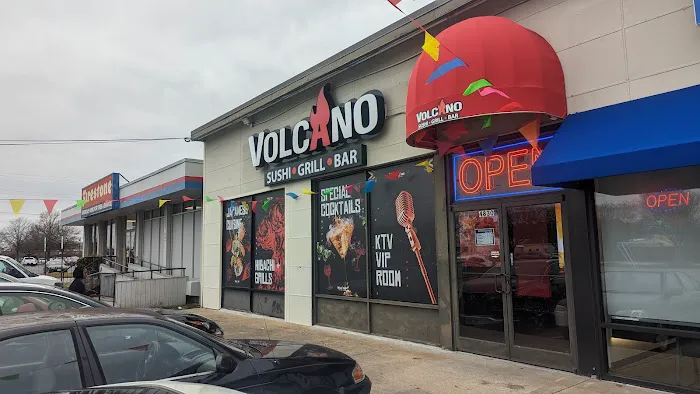 Volcano Sushi, Grill, Bar& karaoke (Town Center) Picture 5