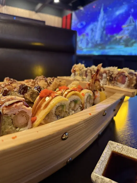 Volcano Sushi, Grill, Bar& karaoke (Town Center) Picture 9