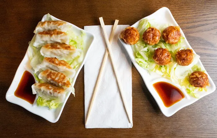 Ang's Sushi Bistro Picture 2