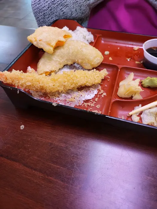 Oishi Sushi Picture 3