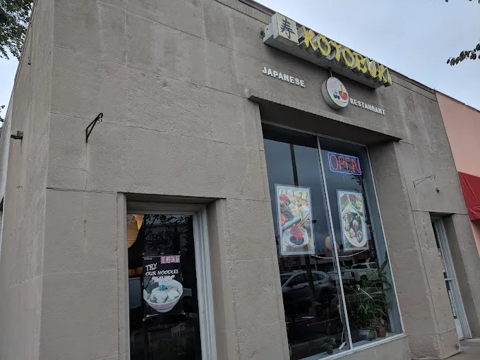 Kotobuki Japanese Restaurant Picture 1