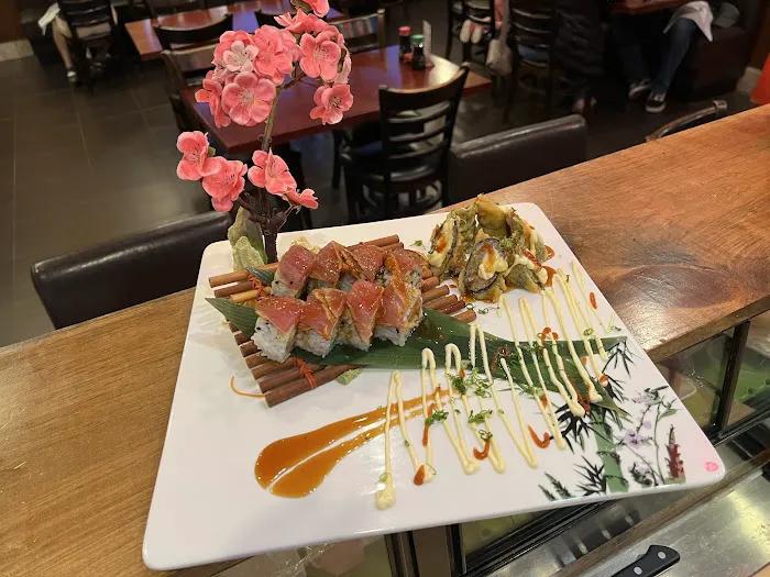 Yu-Mi Sushi Picture 5