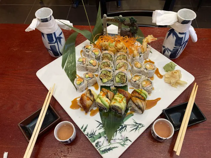 Yu-Mi Sushi Picture 7
