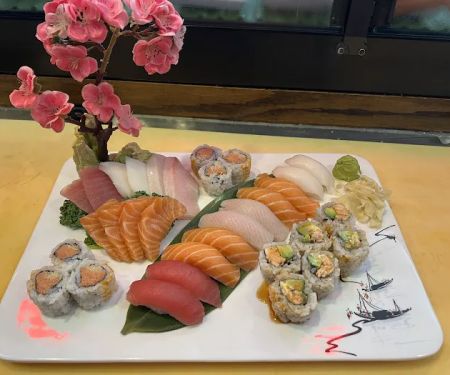 Yu-Mi Sushi