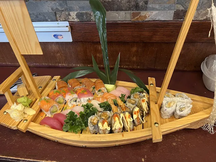 Yu-Mi Sushi Picture 10