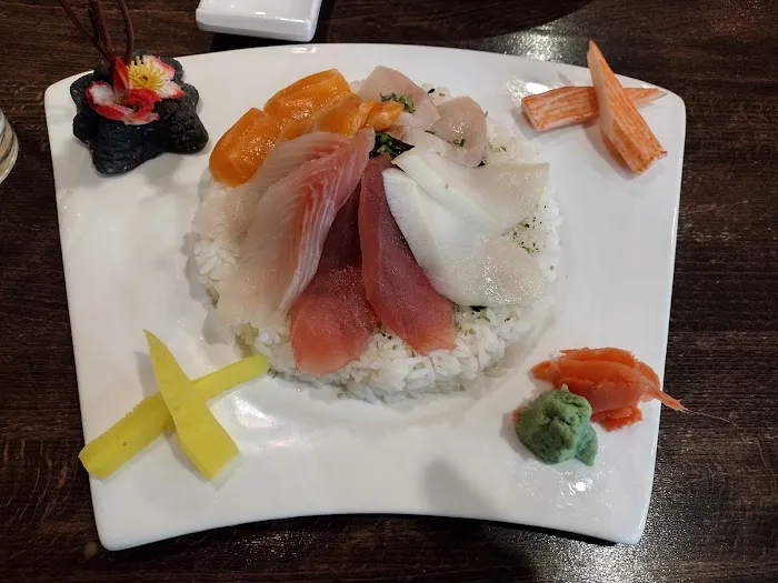 Mikado Japanese & Thai Restaurant Picture 6