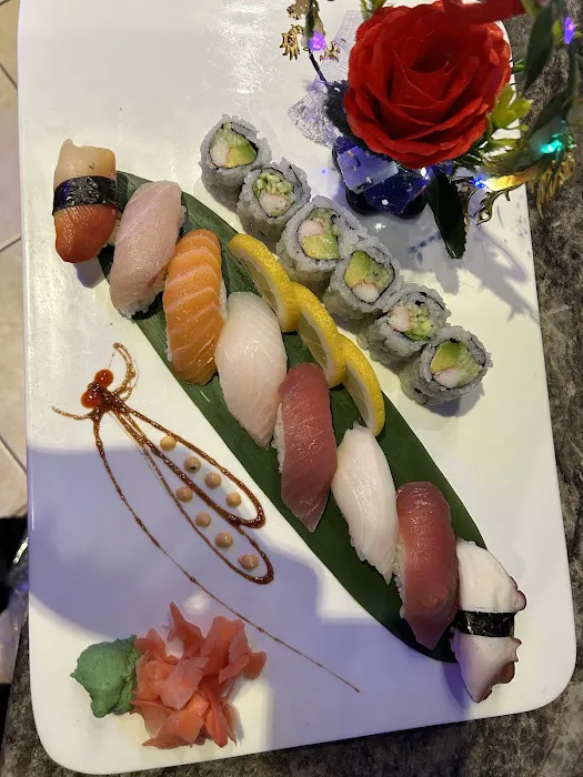 Sakura Sushi and Grill Picture 2