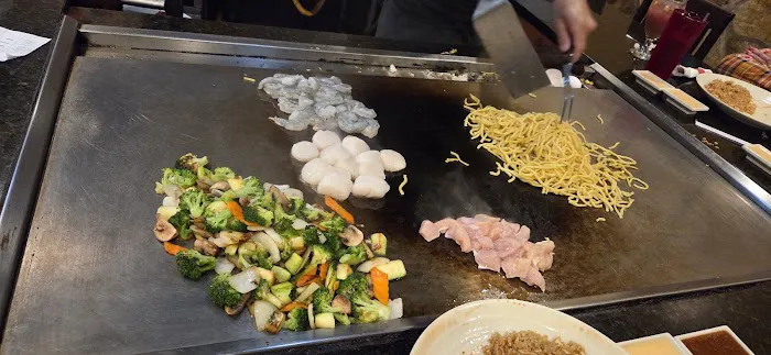Ninja Japanese Steakhouse & Sushi Bar Picture 3