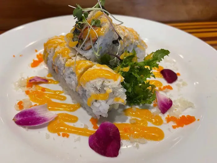 Nana Sushi Picture 10