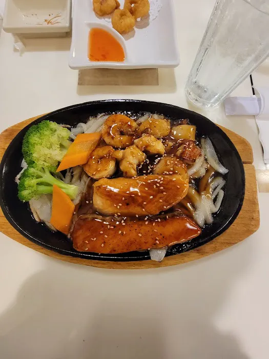 Iron Chef Japanese Restaurant Picture 10