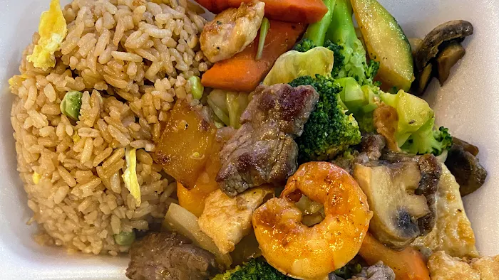 Seafood & Hibachi Picture 7
