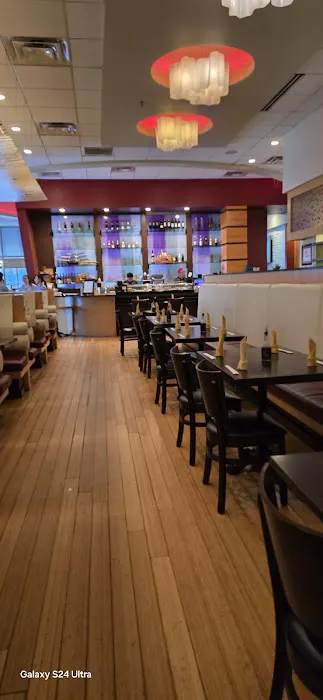 Hayashi Sushi & Grill Picture 4