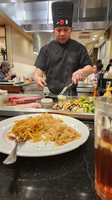 Hayashi Sushi & Grill Picture 3