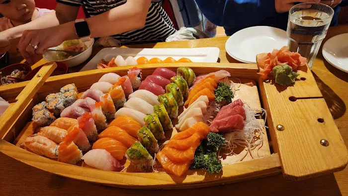 Kero Sushi and Japanese Restaurant Picture 6