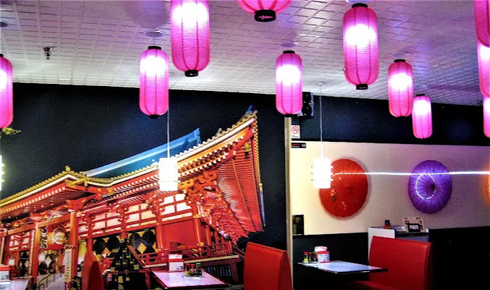 Gold Taste Sushi and Japanese Restaurant Picture 2