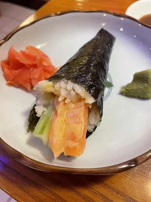 Gold Taste Sushi and Japanese Restaurant Picture 3