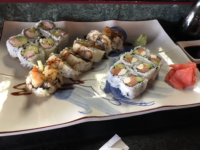 Miyaki Sushi and Grill Picture 8