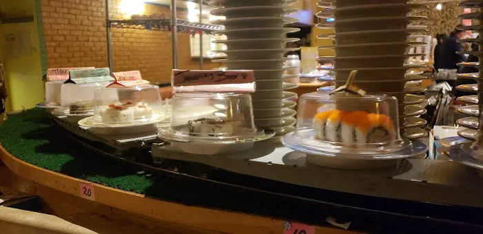 Sushi Train Picture 5