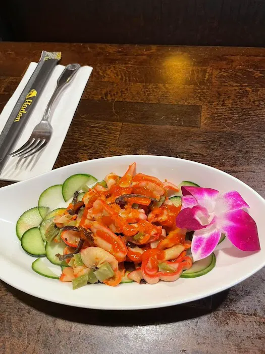 Hoden Ramen & Sushi Picture 7