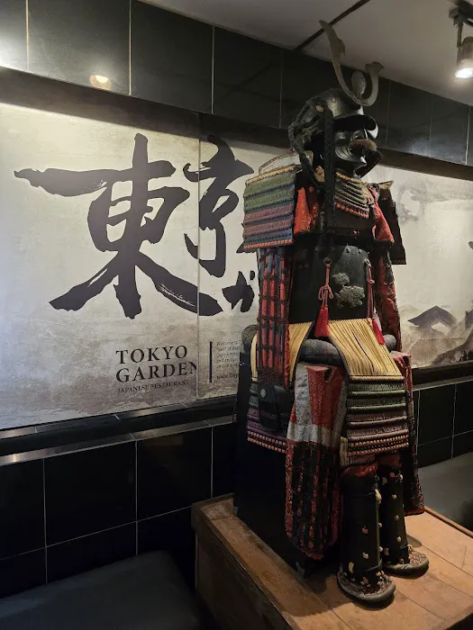 Tokyo Garden Picture 1
