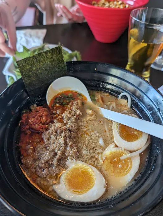 ippin ramen & sushi Picture 9
