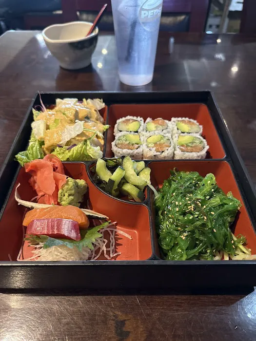 Volcano Sushi Bar & Hibachi Picture 7