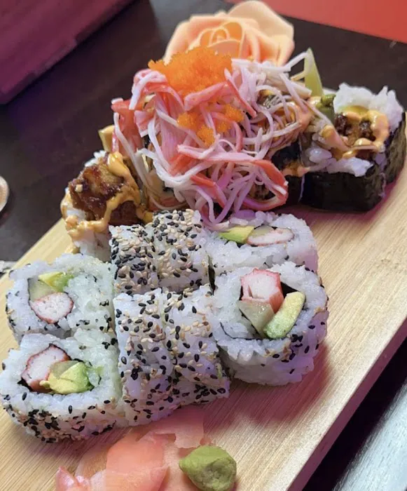 Roll & Rock Sushi and Hibachi Picture 6