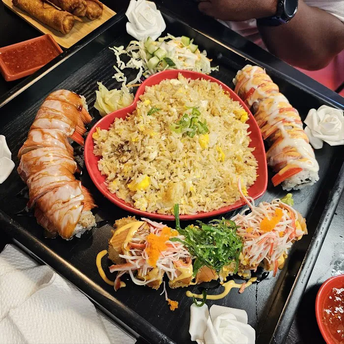 Roll & Rock Sushi and Hibachi Picture 3