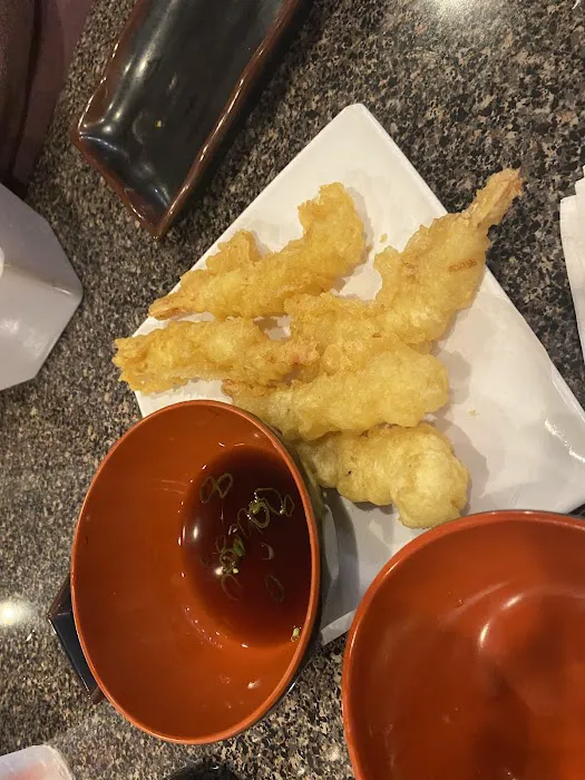 GoGo Sushi Express and Grill Picture 9