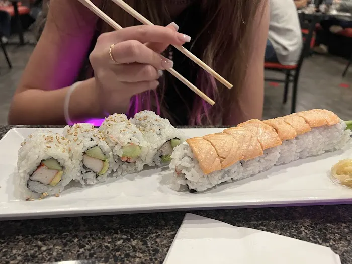 GoGo Sushi Express and Grill Picture 8