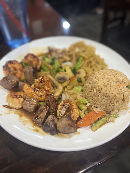 Volcano Sushi Bar & Hibachi Picture 8