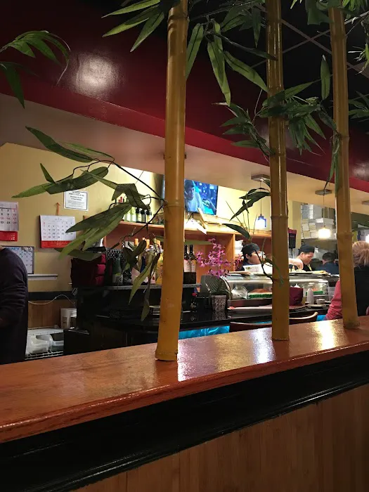 Volcano Sushi Bar & Hibachi Picture 6