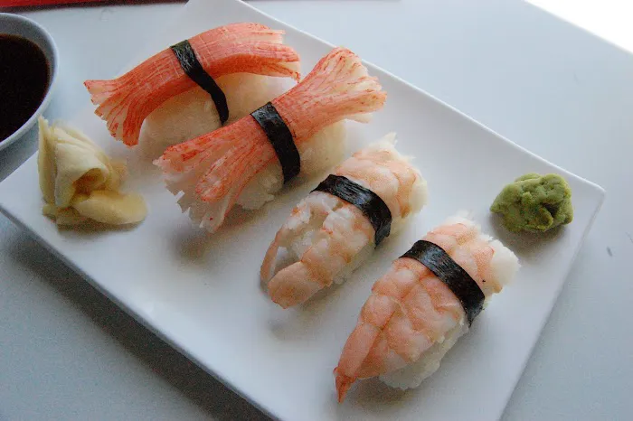 Nhinja Sushi May Picture 5