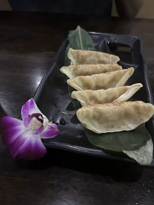 Volcano Sushi Bar & Hibachi Picture 1