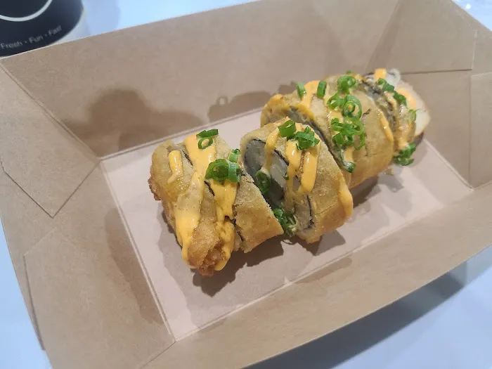 Nhinja Sushi Yukon Picture 2