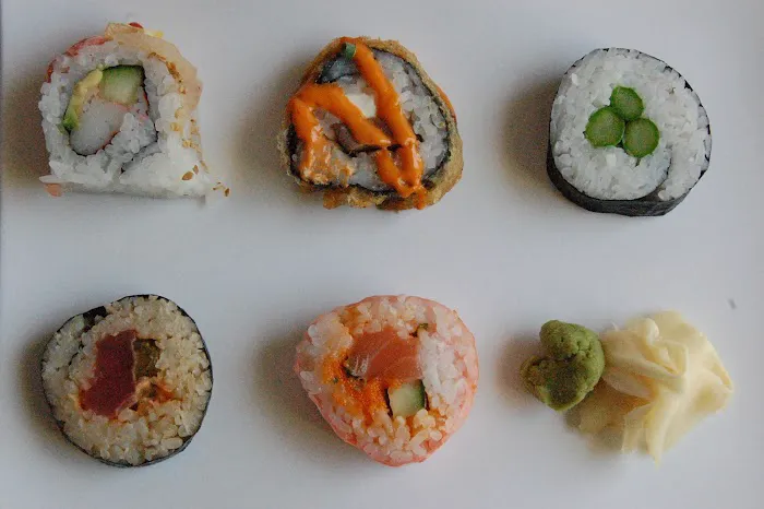 Nhinja Sushi Yukon Picture 4