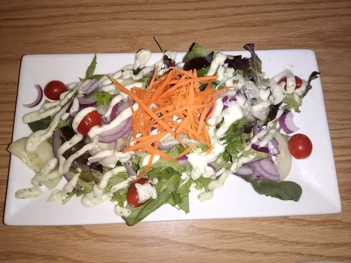 The Moon Sushi and Asian Bistro Picture 7