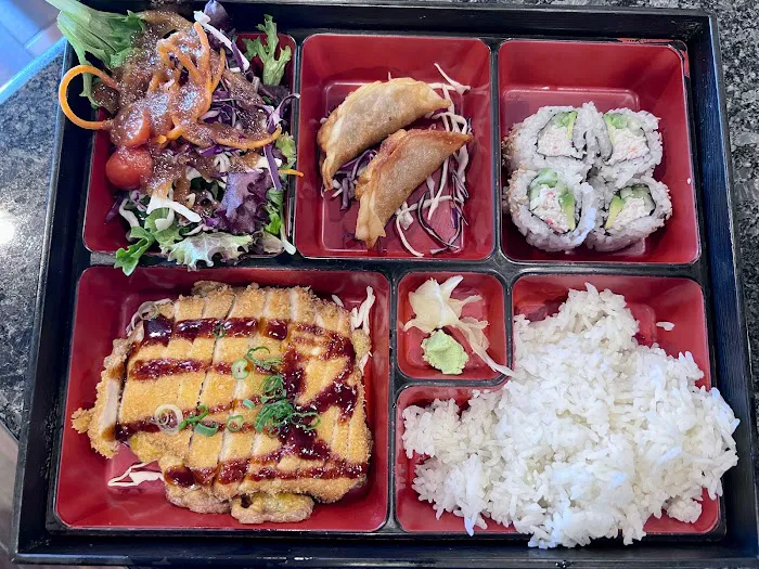 Kyoto Sushi Bar & Asian Bistro Picture 4