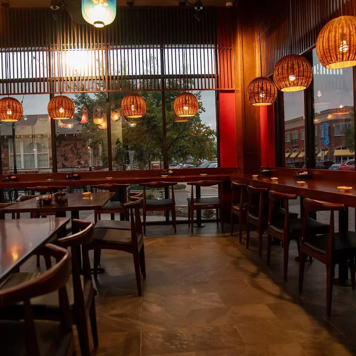 Volcano Sushi Bar & Hibachi Picture 3