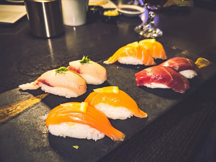 Cafe Icon Sushi & Grill Picture 1