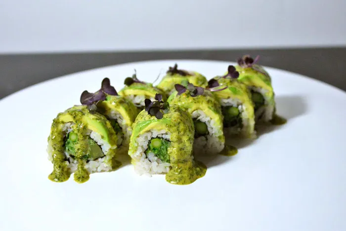 Sushi Bae Picture 6
