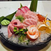 Sakura Bistro Tapas & Sake Bar ico