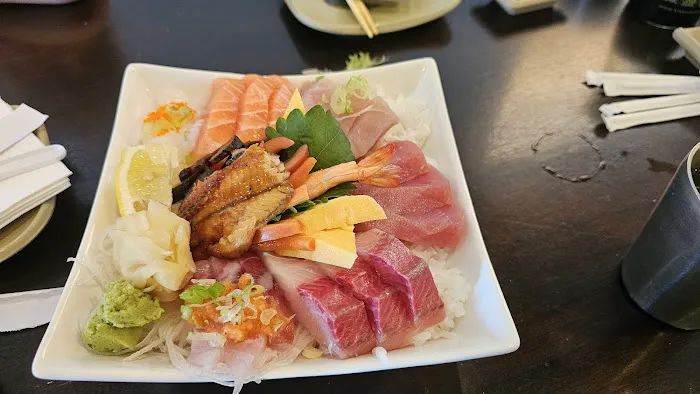 Sushi House Picture 7