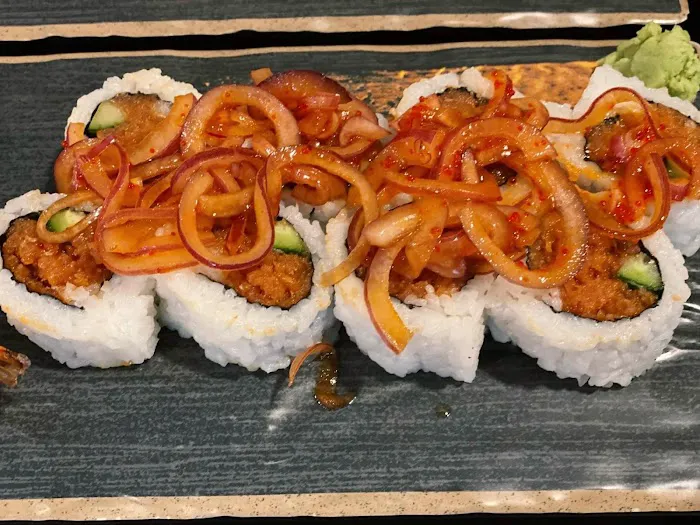 SUSHI & MORE Picture 9